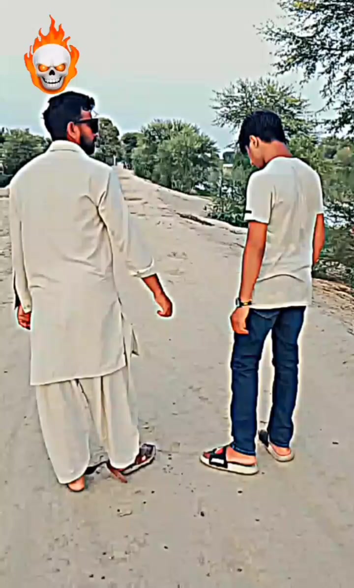 @Mr🤟Azan 🔝