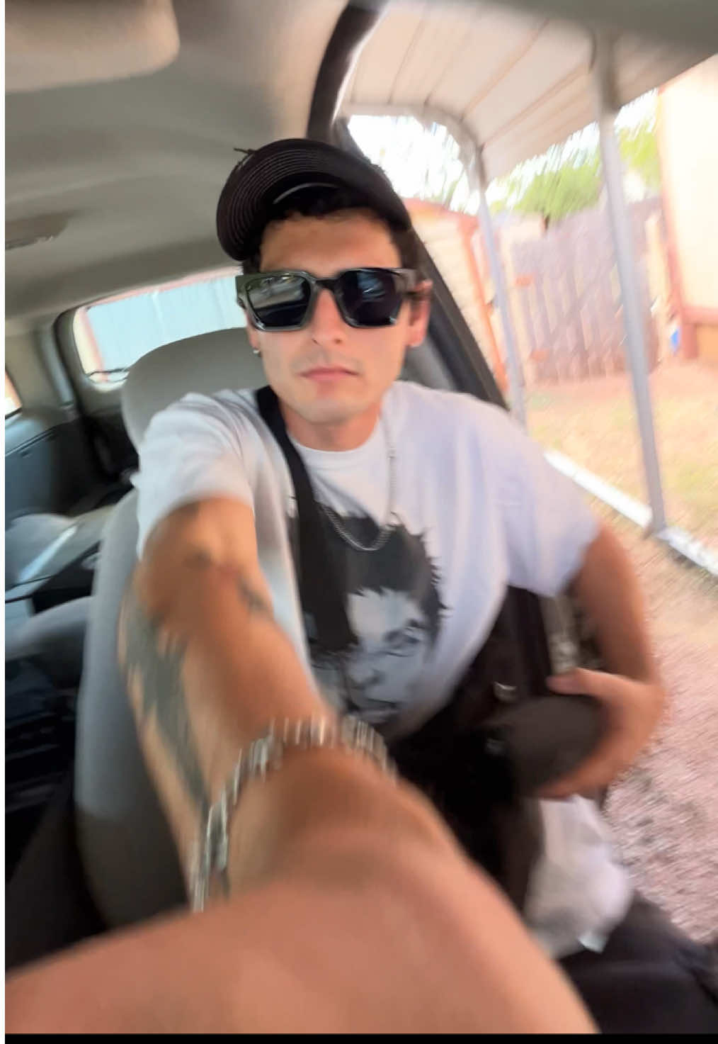 @BROKEBOI