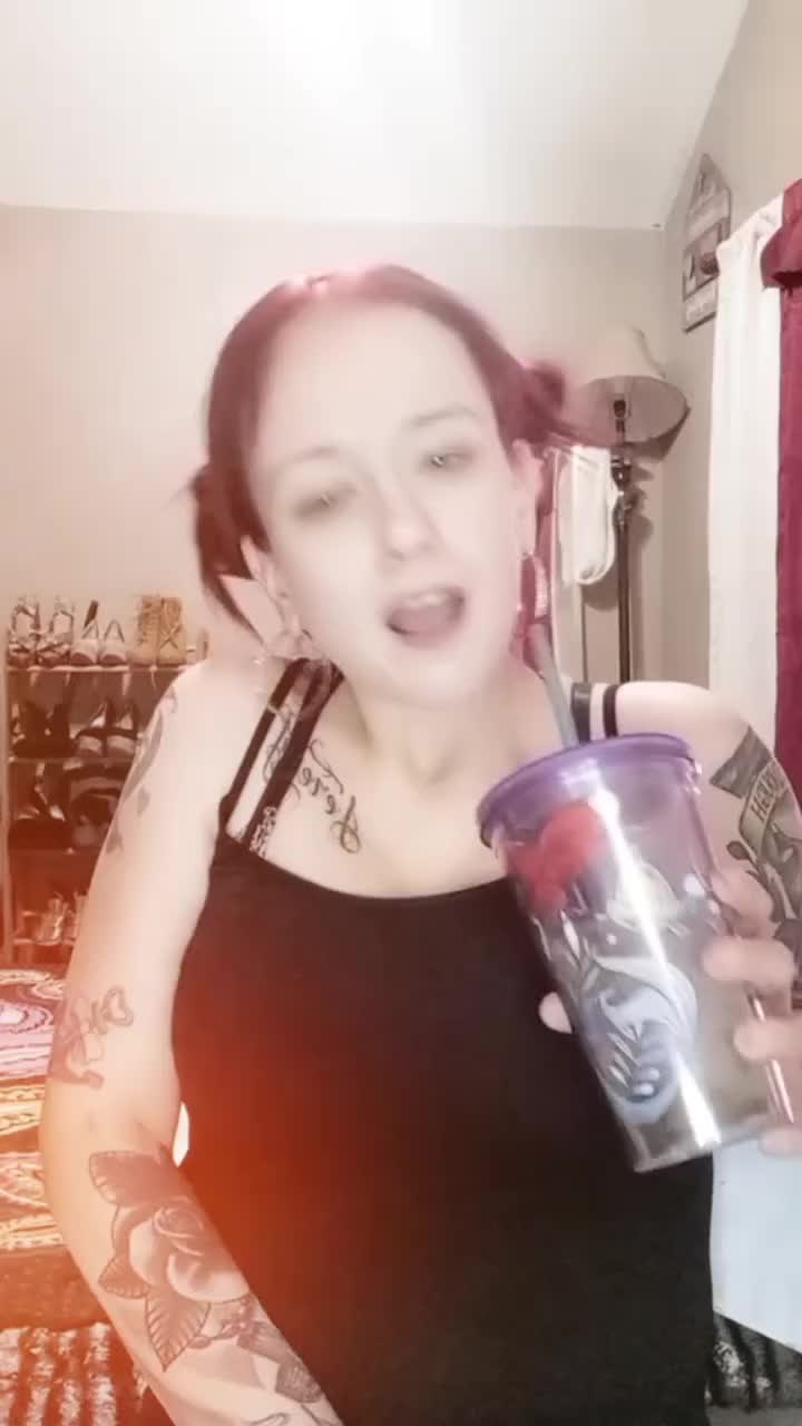 @FelonyMelanie87