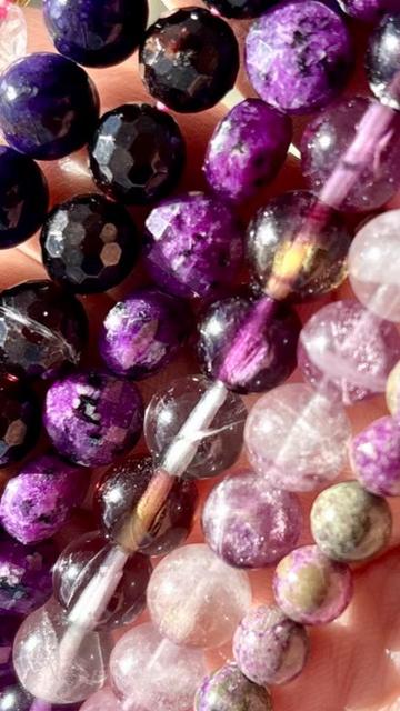 @Emilly London Crystals 🇬🇧