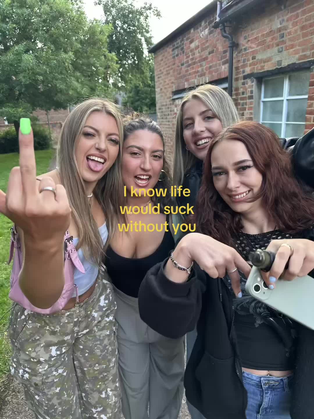 @Sozza