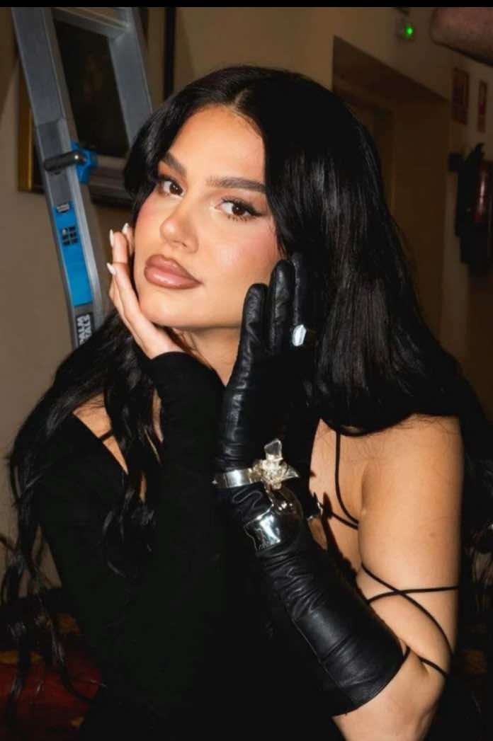 @DHXDORA