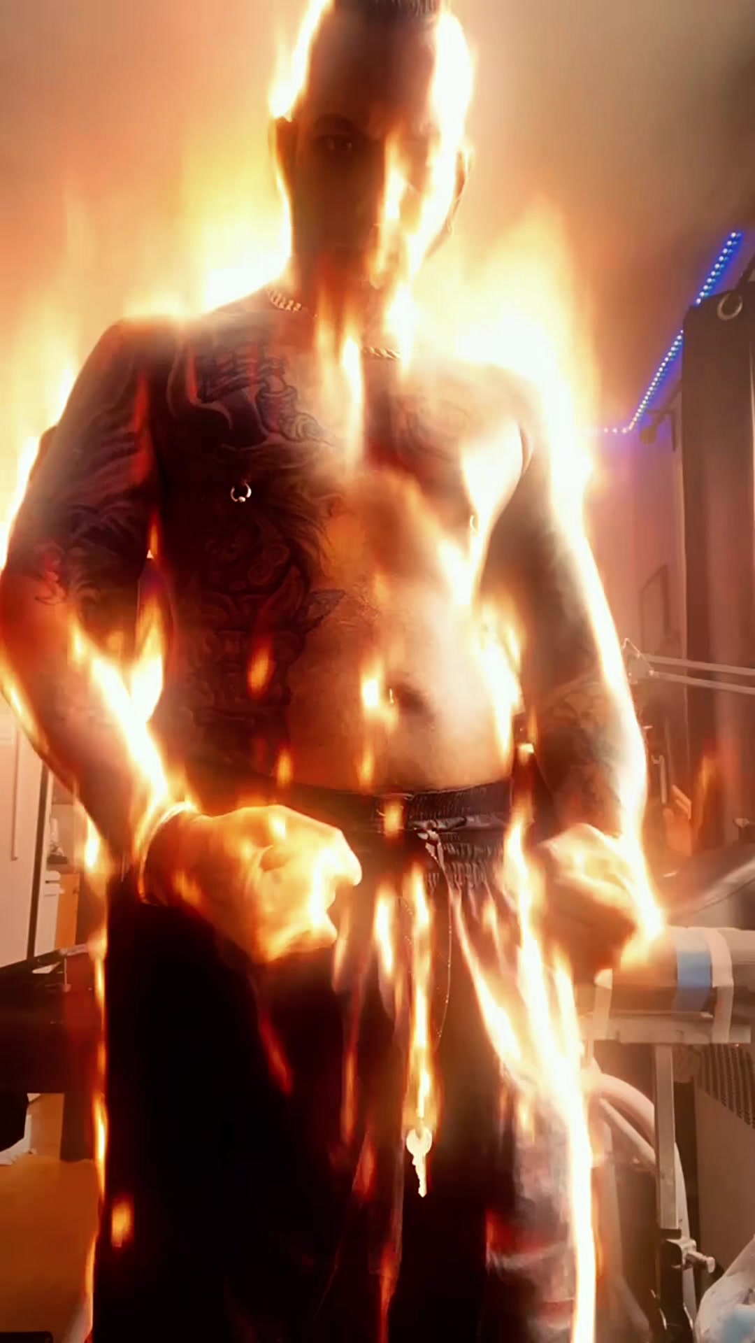@Maximusink