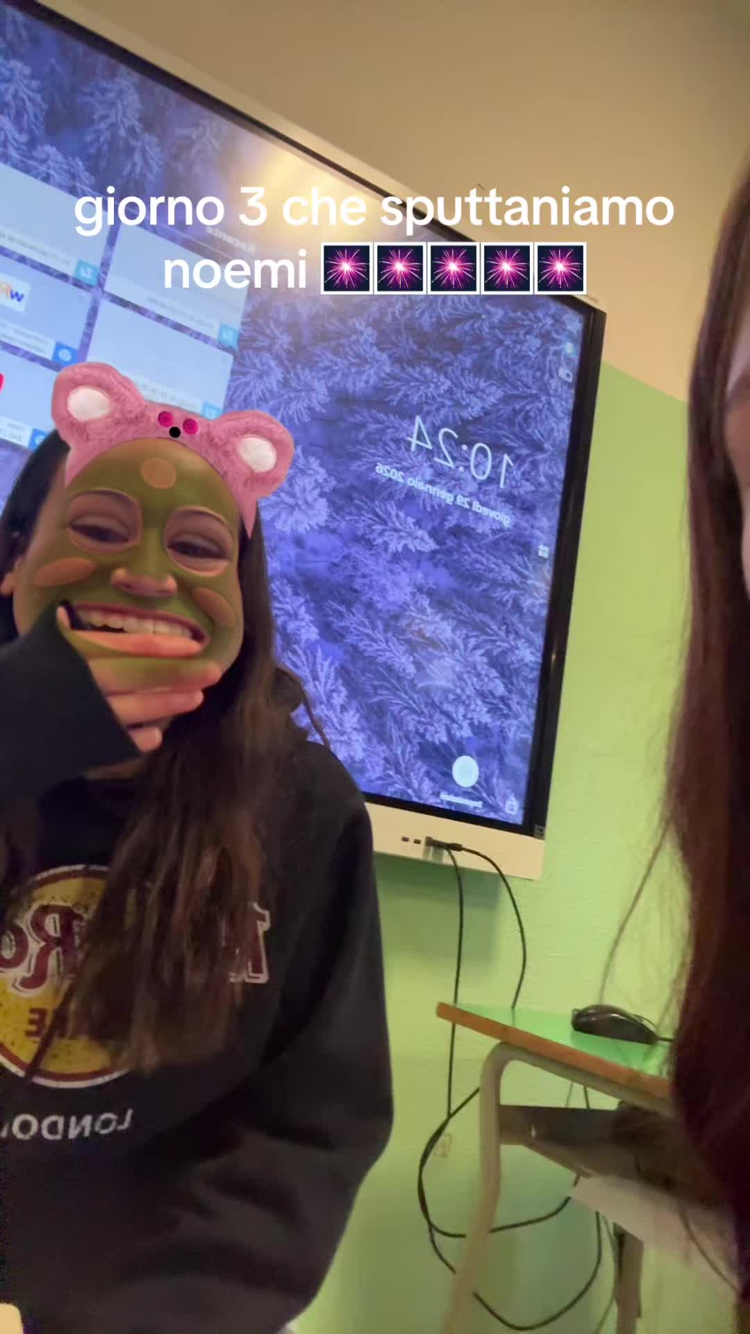 @noemitisputtanofinalmente
