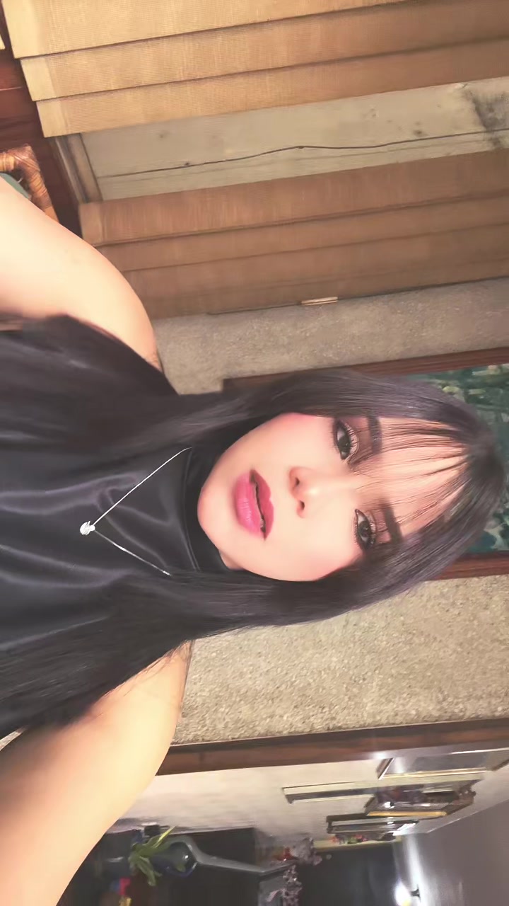 @Bella<3