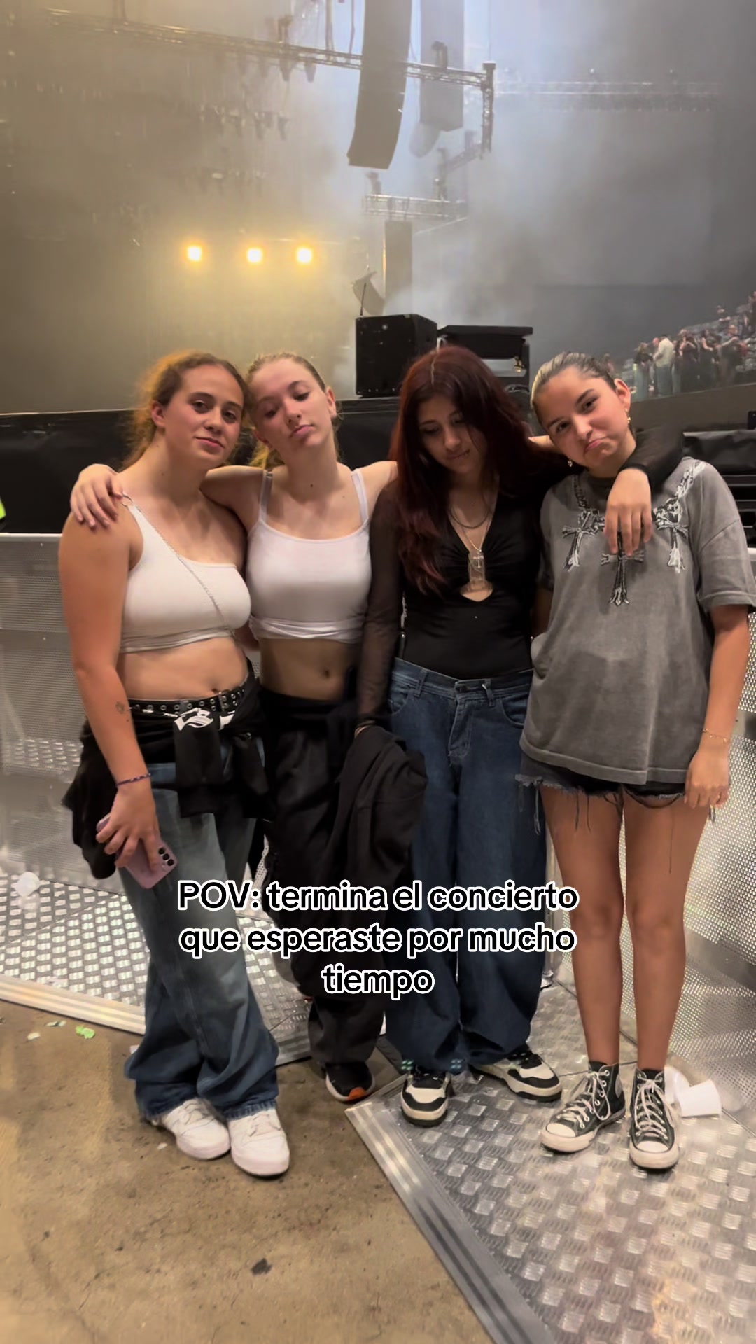 @Ari🖤