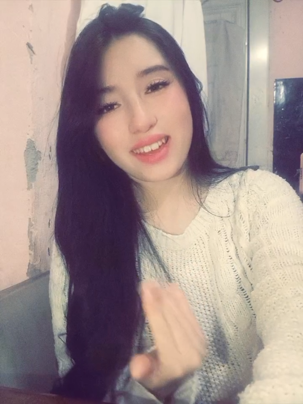 @Pauuu 😋