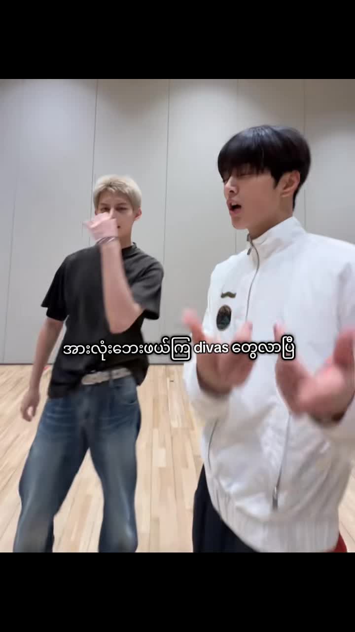 @aniyaaa