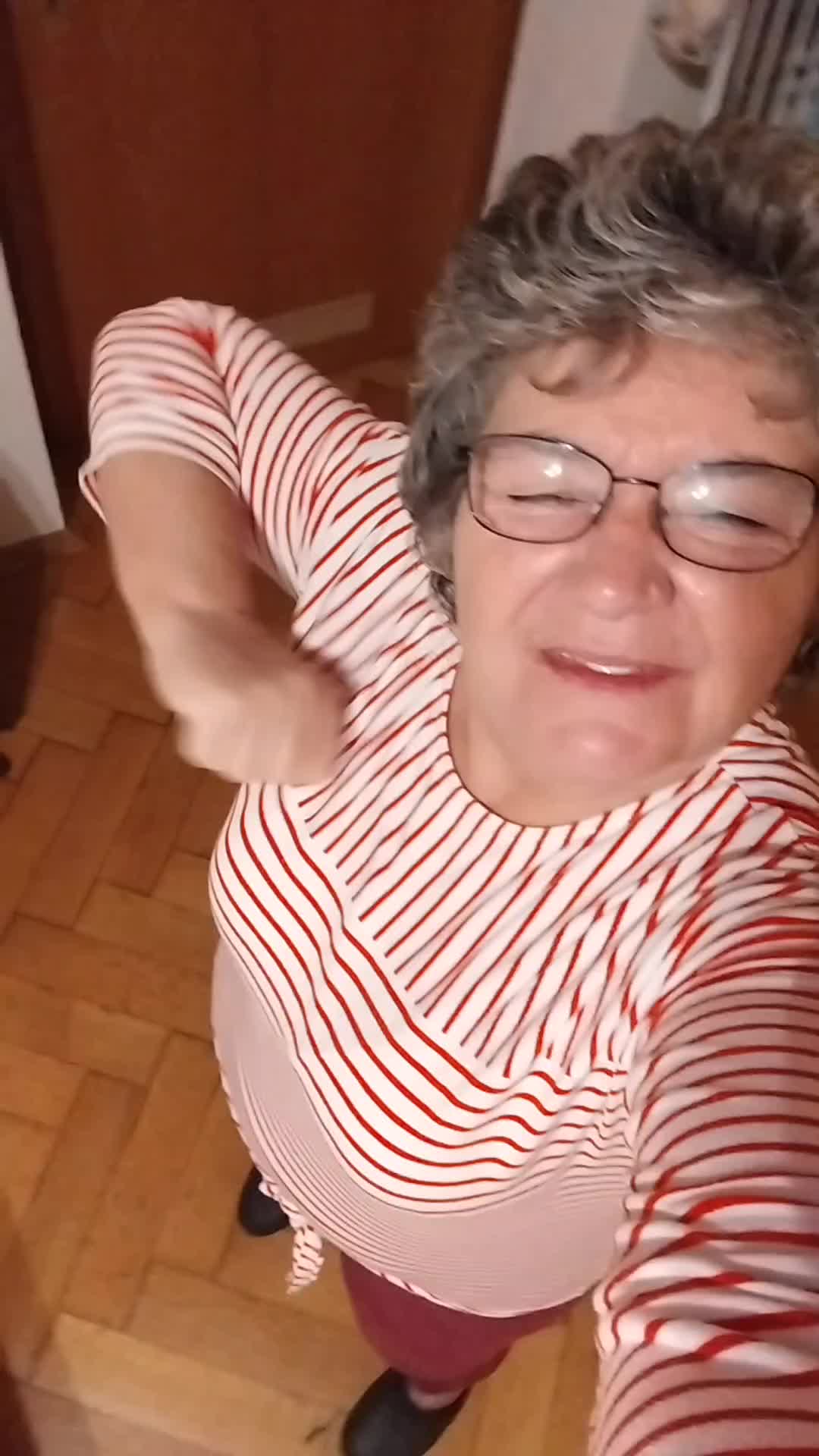 @Marika Marika