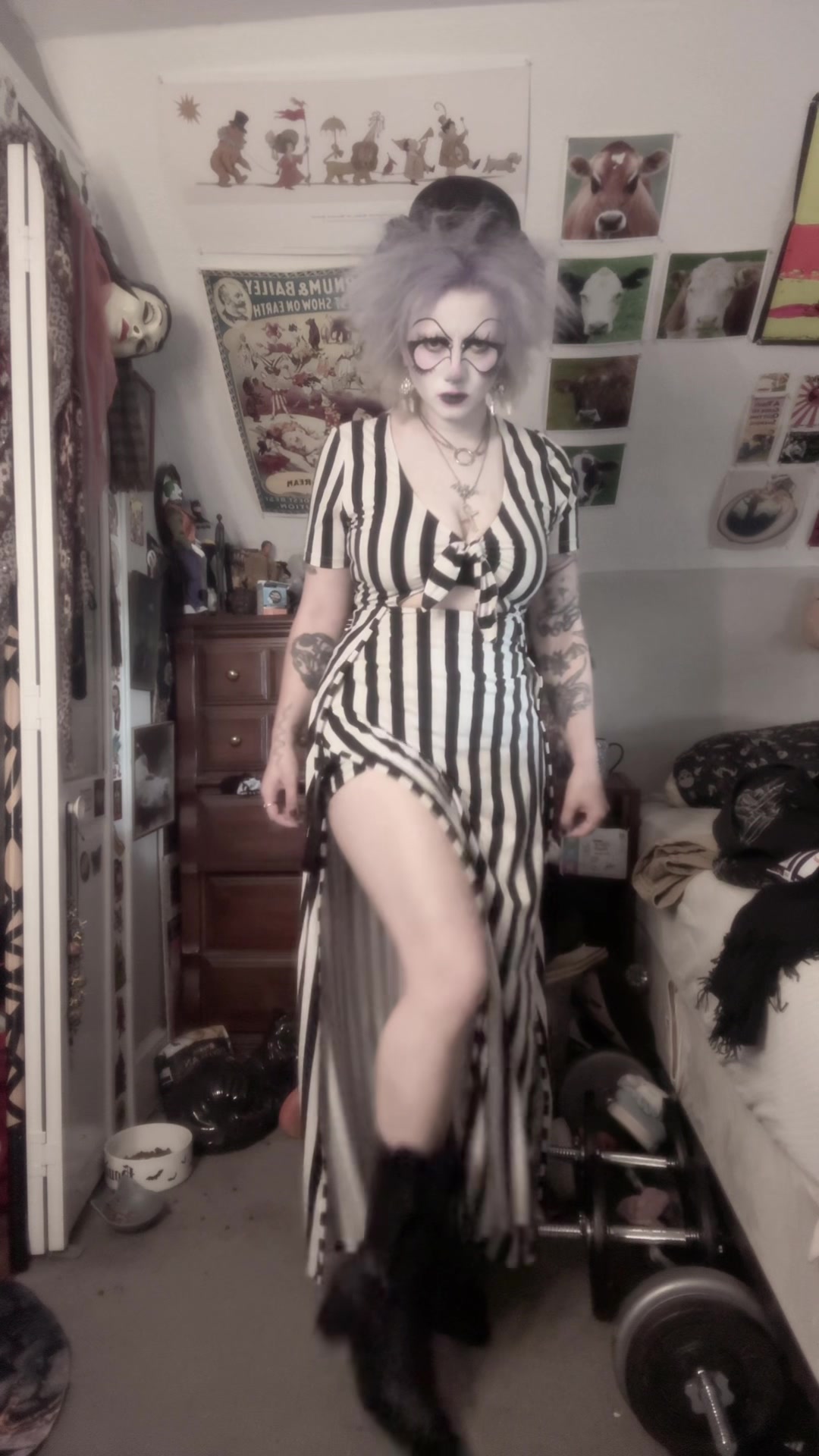 @dollygoth666