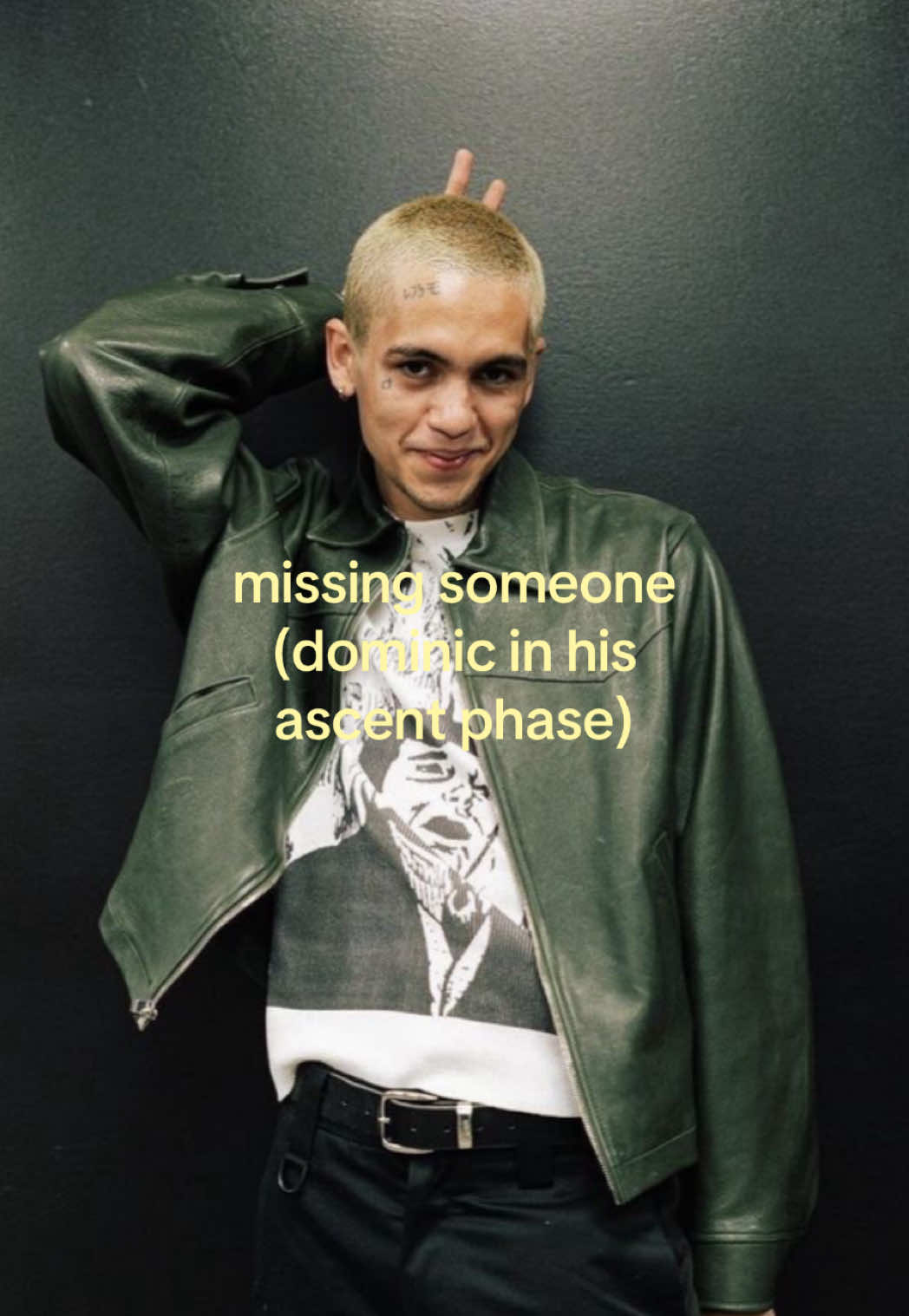 @👀