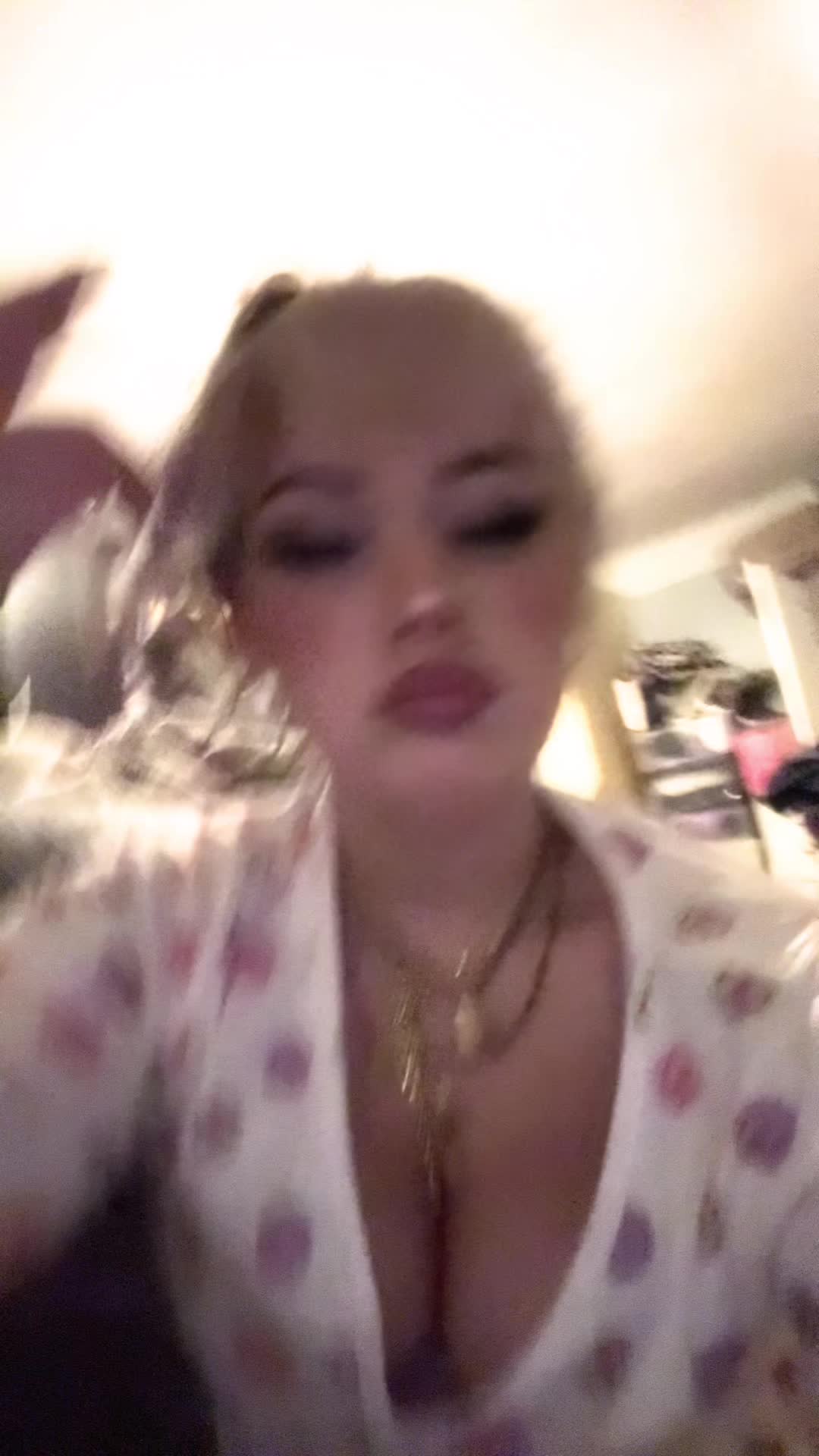 @🐬🐬🐬