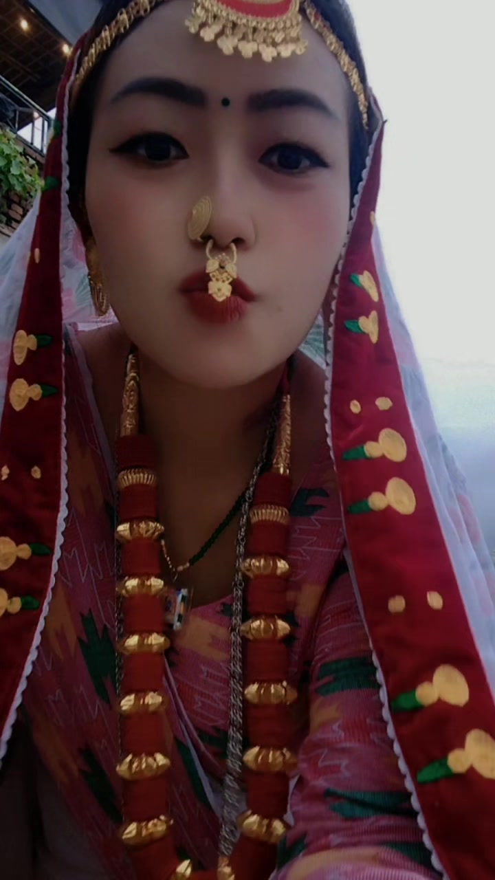 @बसन्ती(aprilgirl)