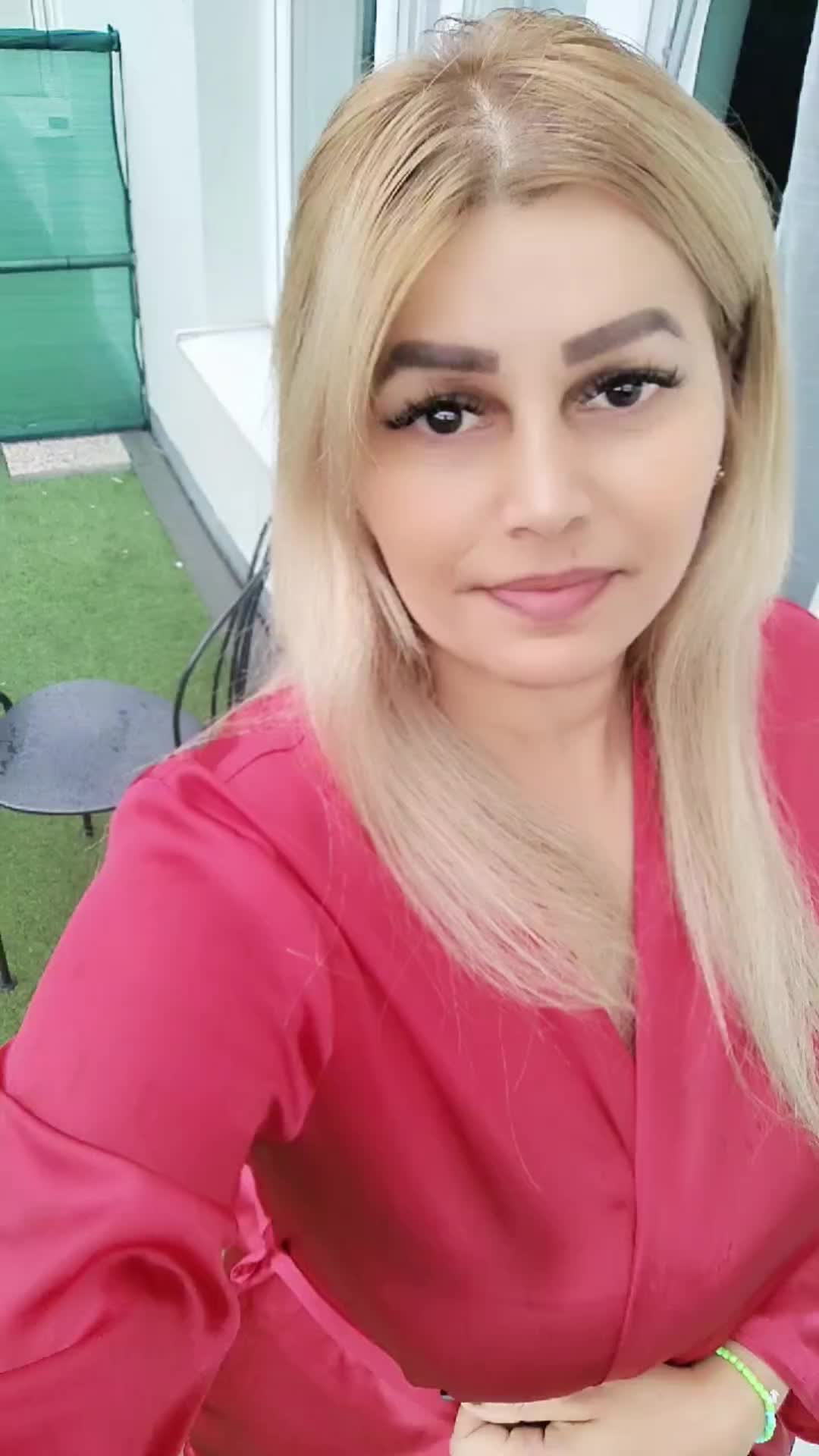 @Meryam