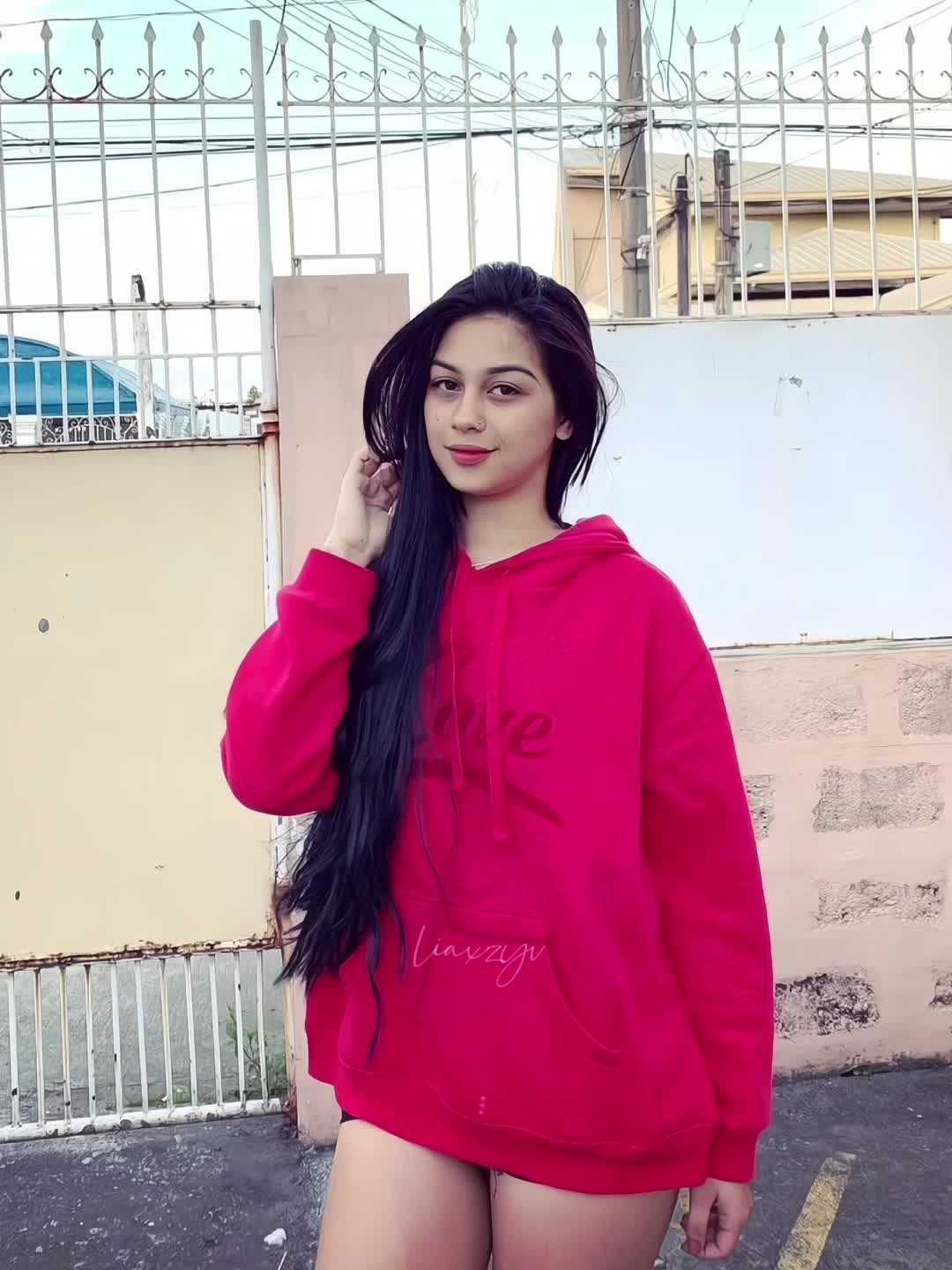 @⚚