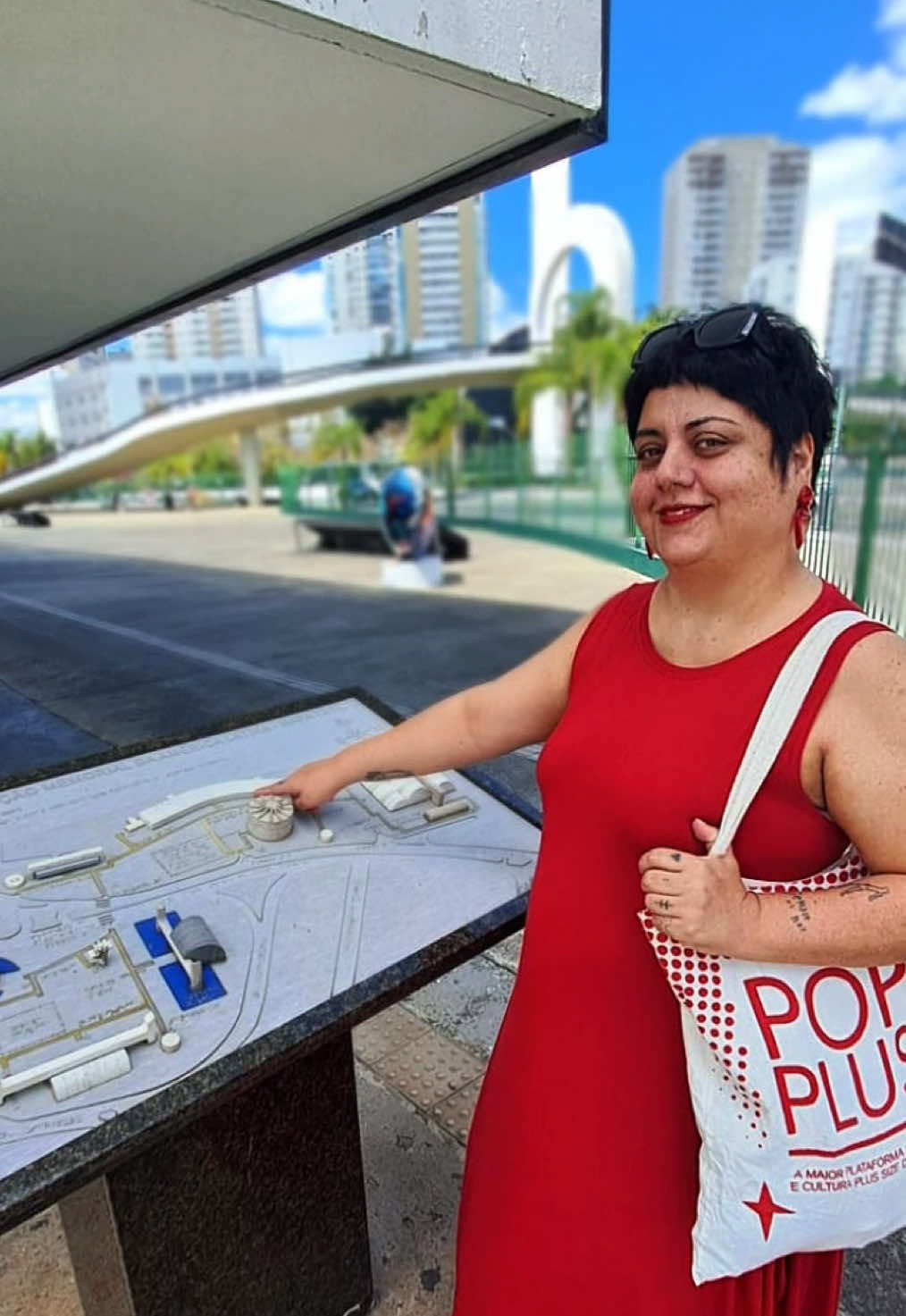 @POP PLUS // Moda Plus Size