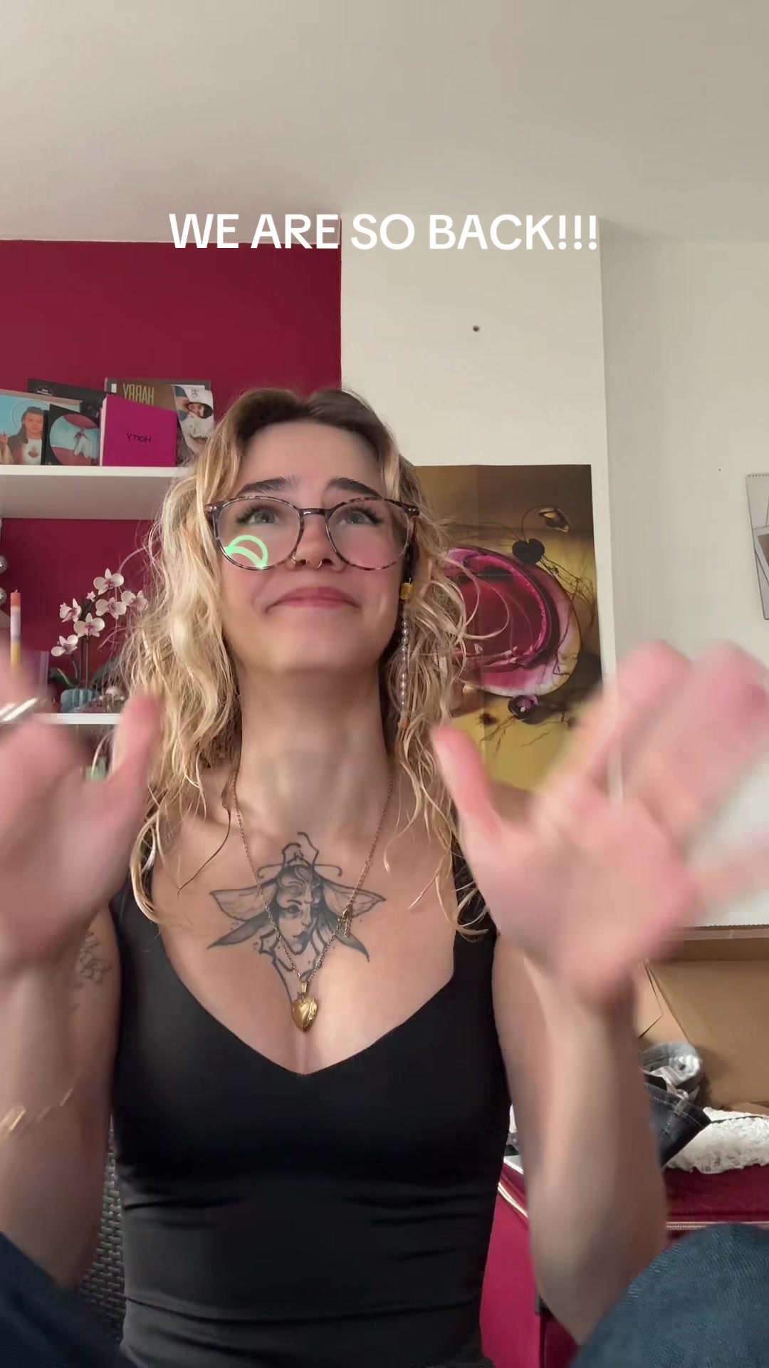 @laura