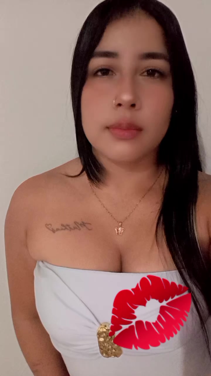 @Estefany🦋💕