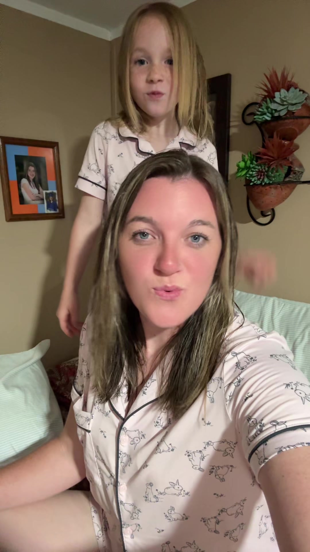 @blessmamaof3