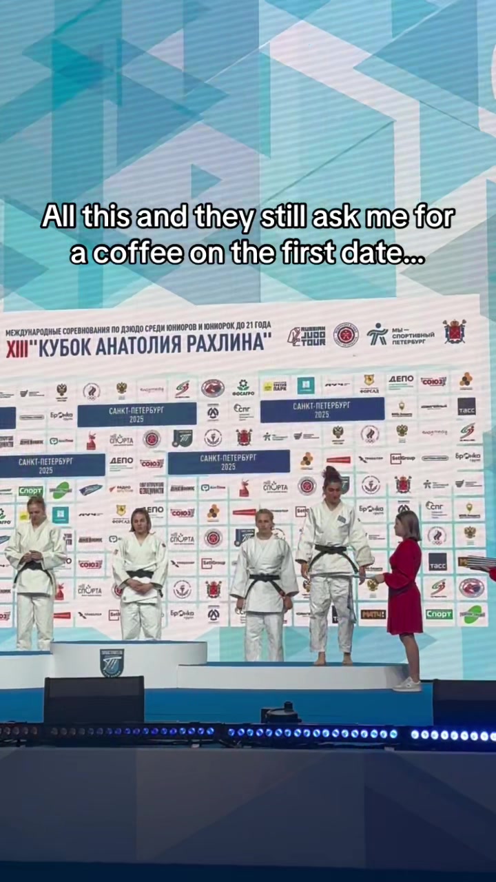 @mkanellopoulou_