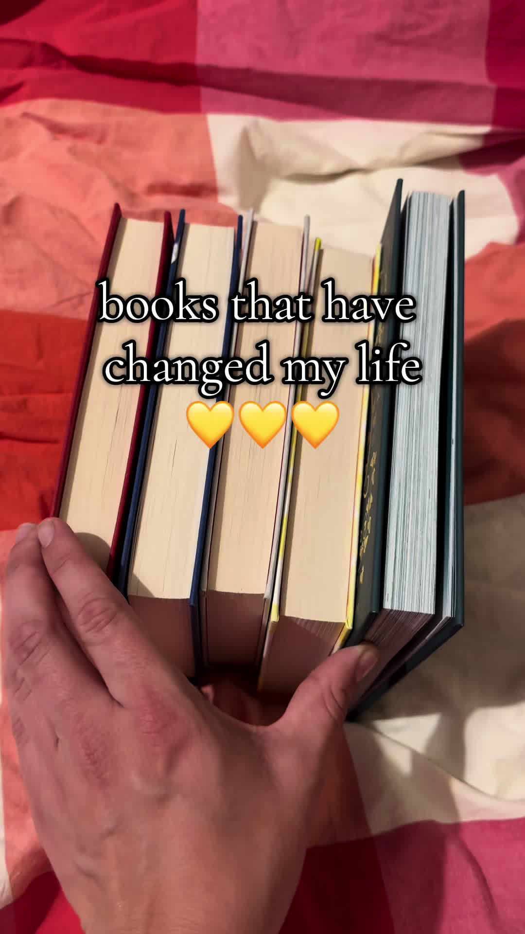 @Tash | BookTok 📚