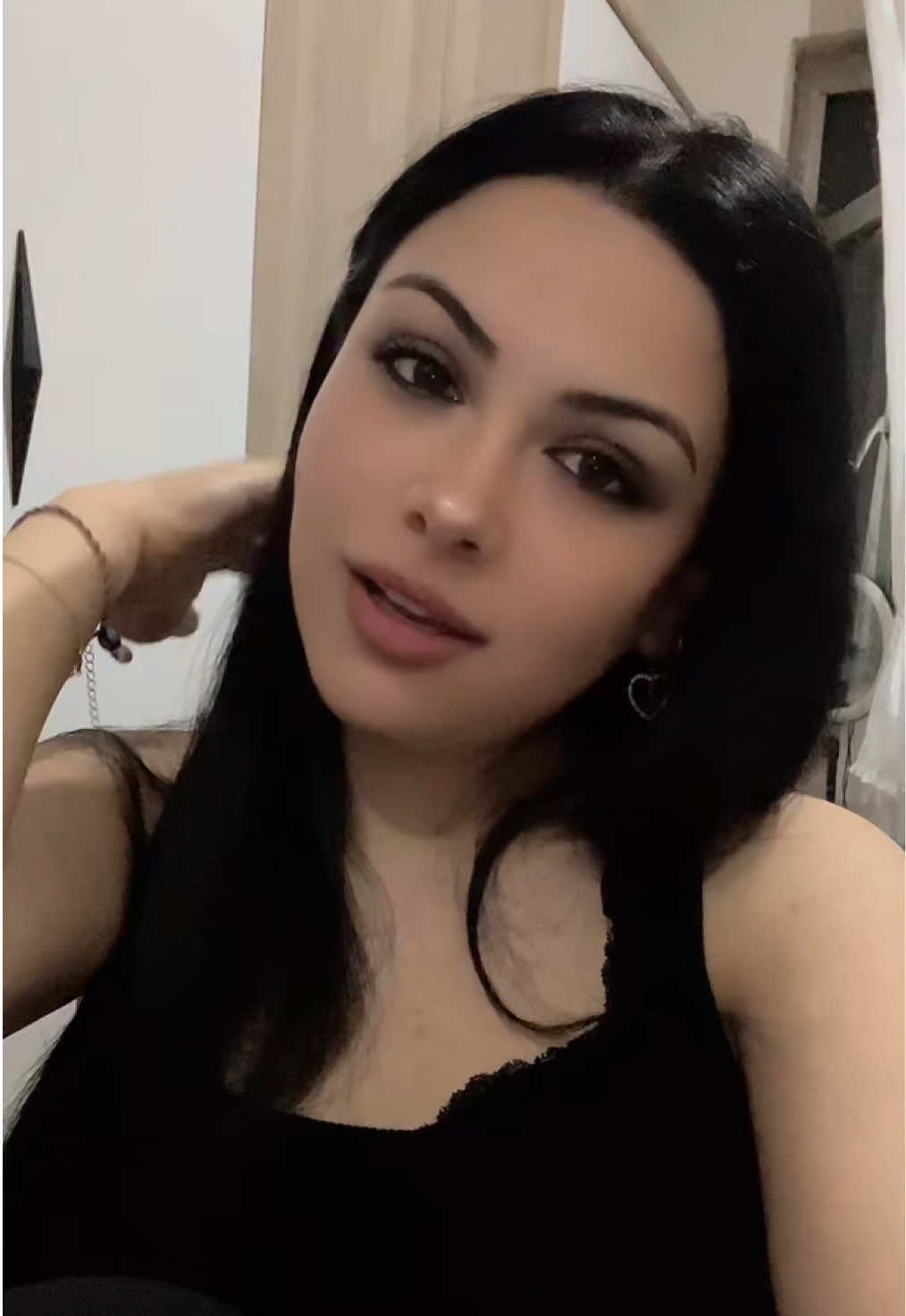 @user28761317987