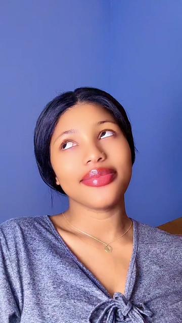 @IYZ QUEEN 💍🦋❤️🩷