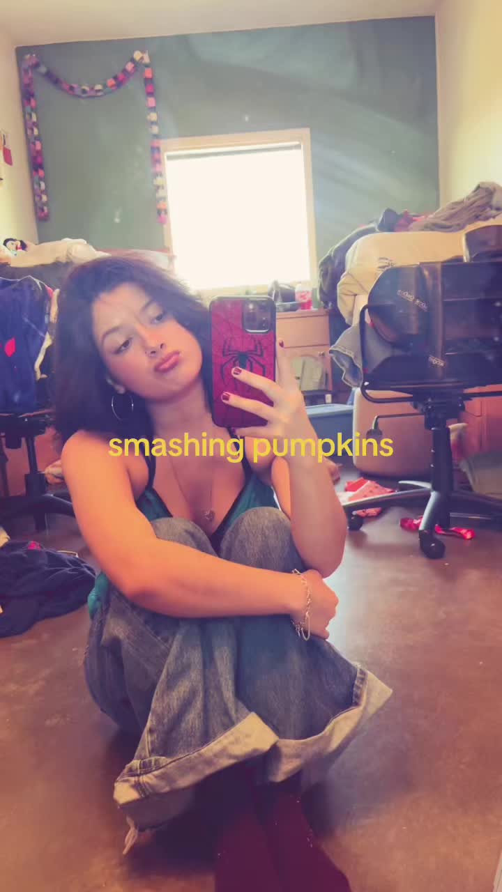 @ash🌟