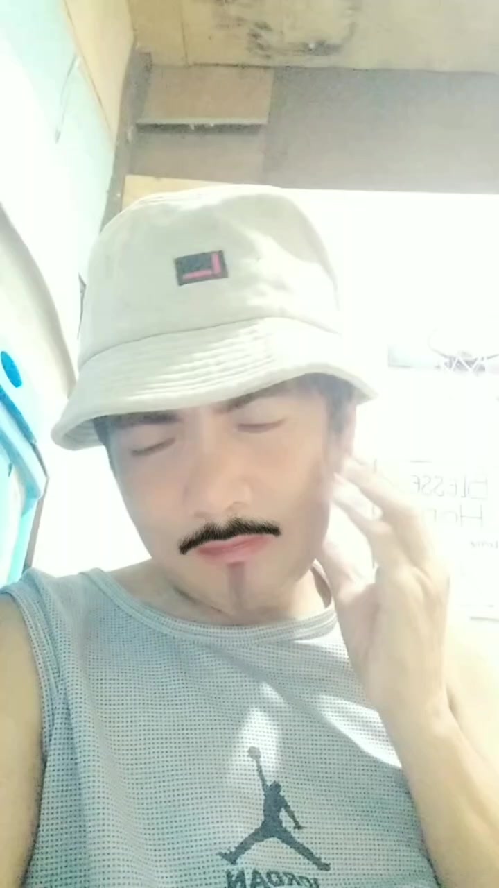 @b-adz13