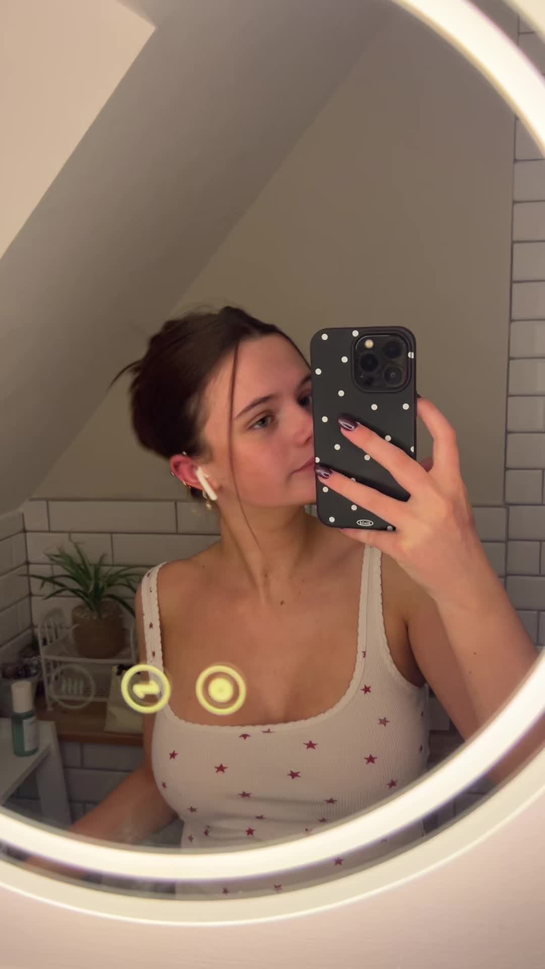 @eleanormcnally