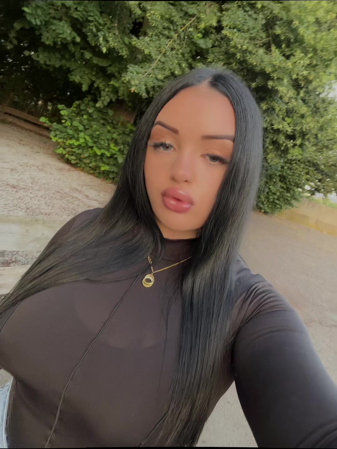 @adelina_adee33