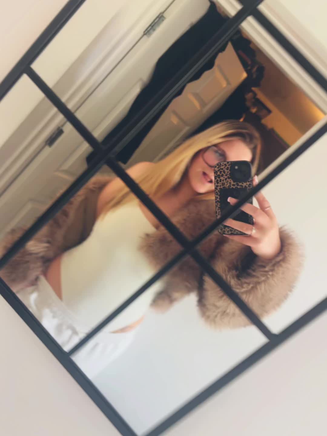 @Jess🐆🪩🍒