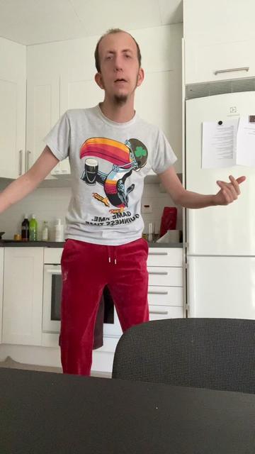 @chickennuggetsmannennr