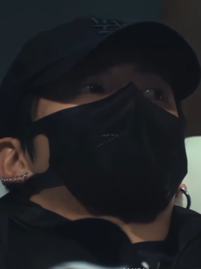 @✧･ﾟ:Jungkook:･ﾟ✧
