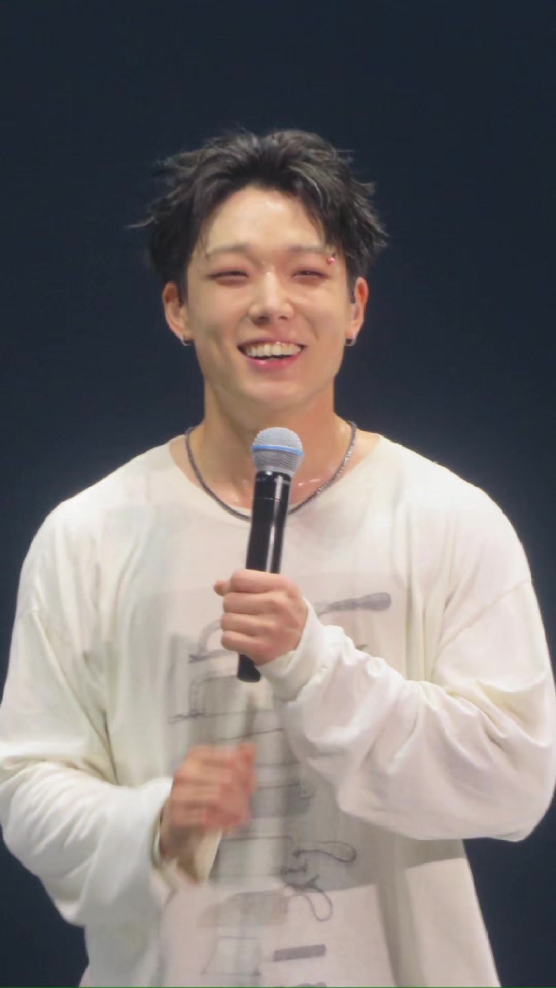 @Dellista_iKONIC