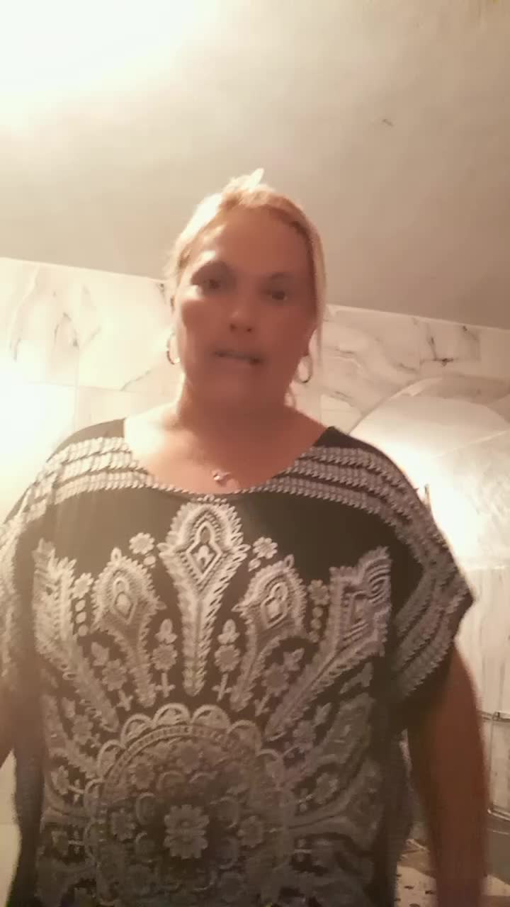 @GeorgianaMarin1652