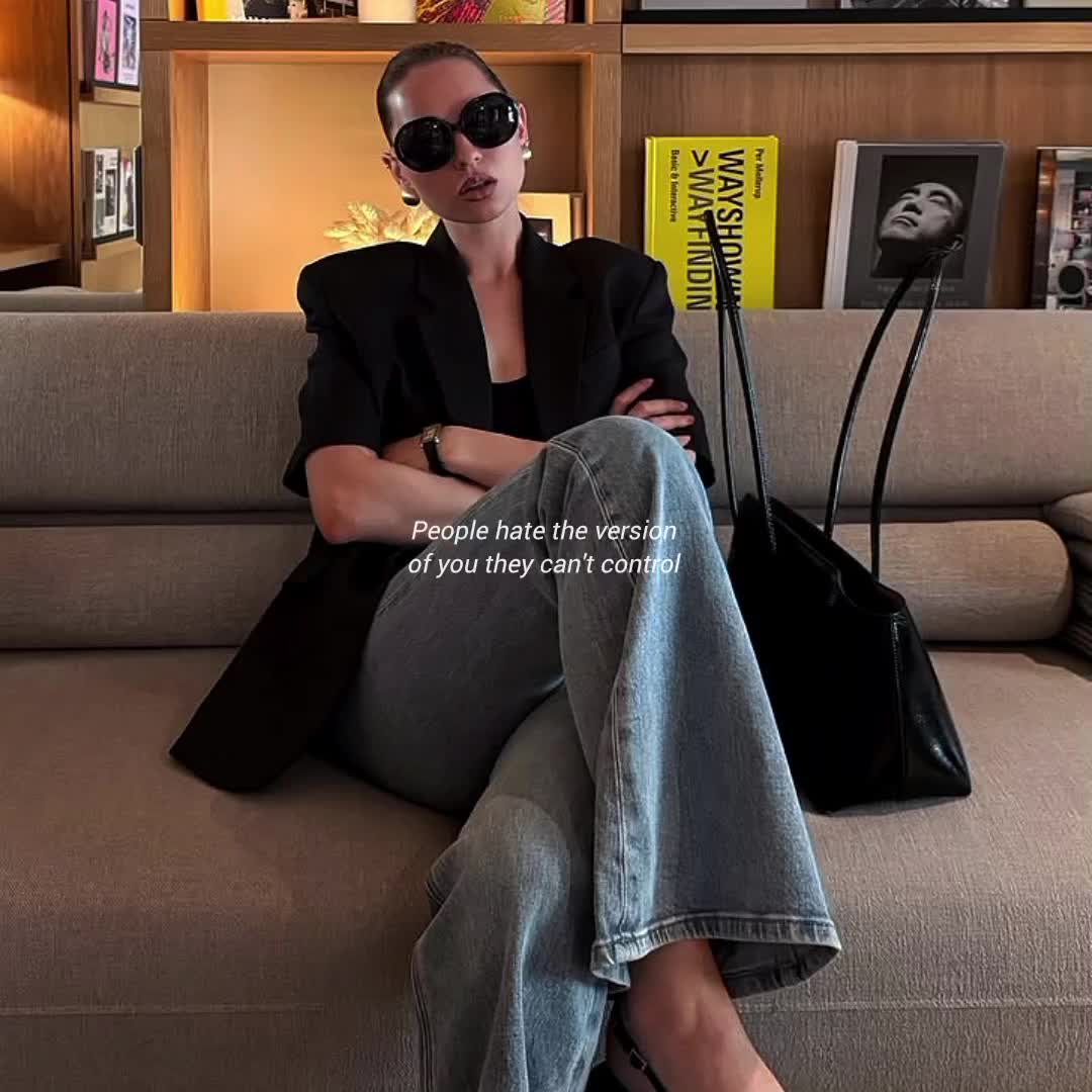 @🖤