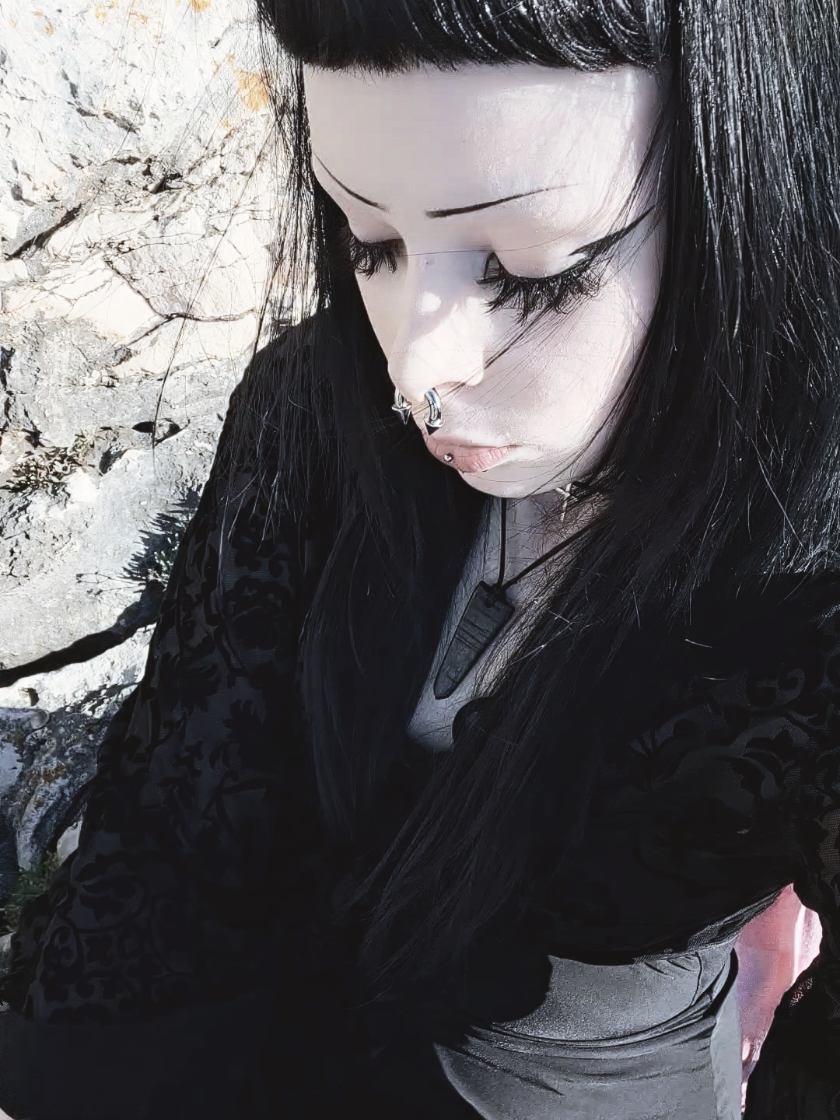 @horrorblompy