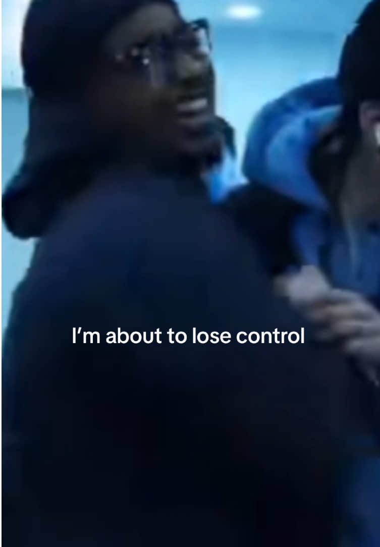 @Ess2Mad
