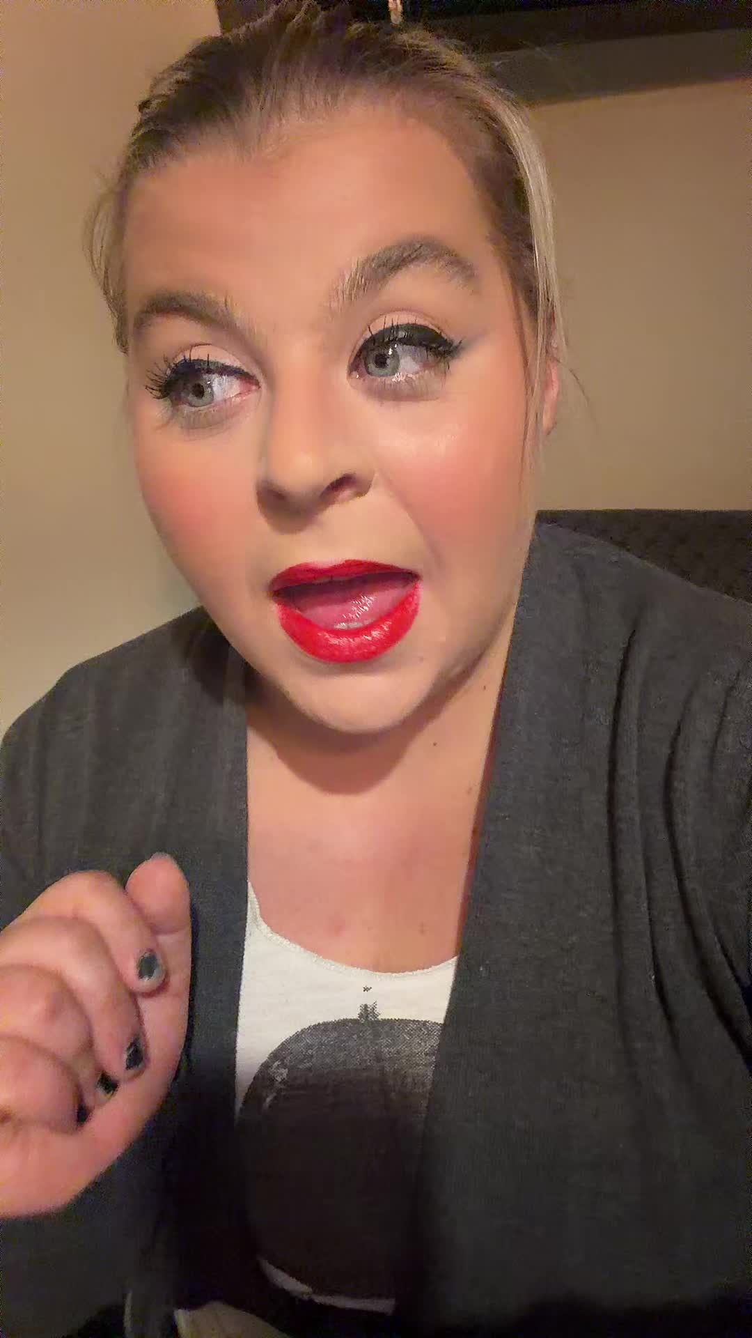 @klaraorbacks