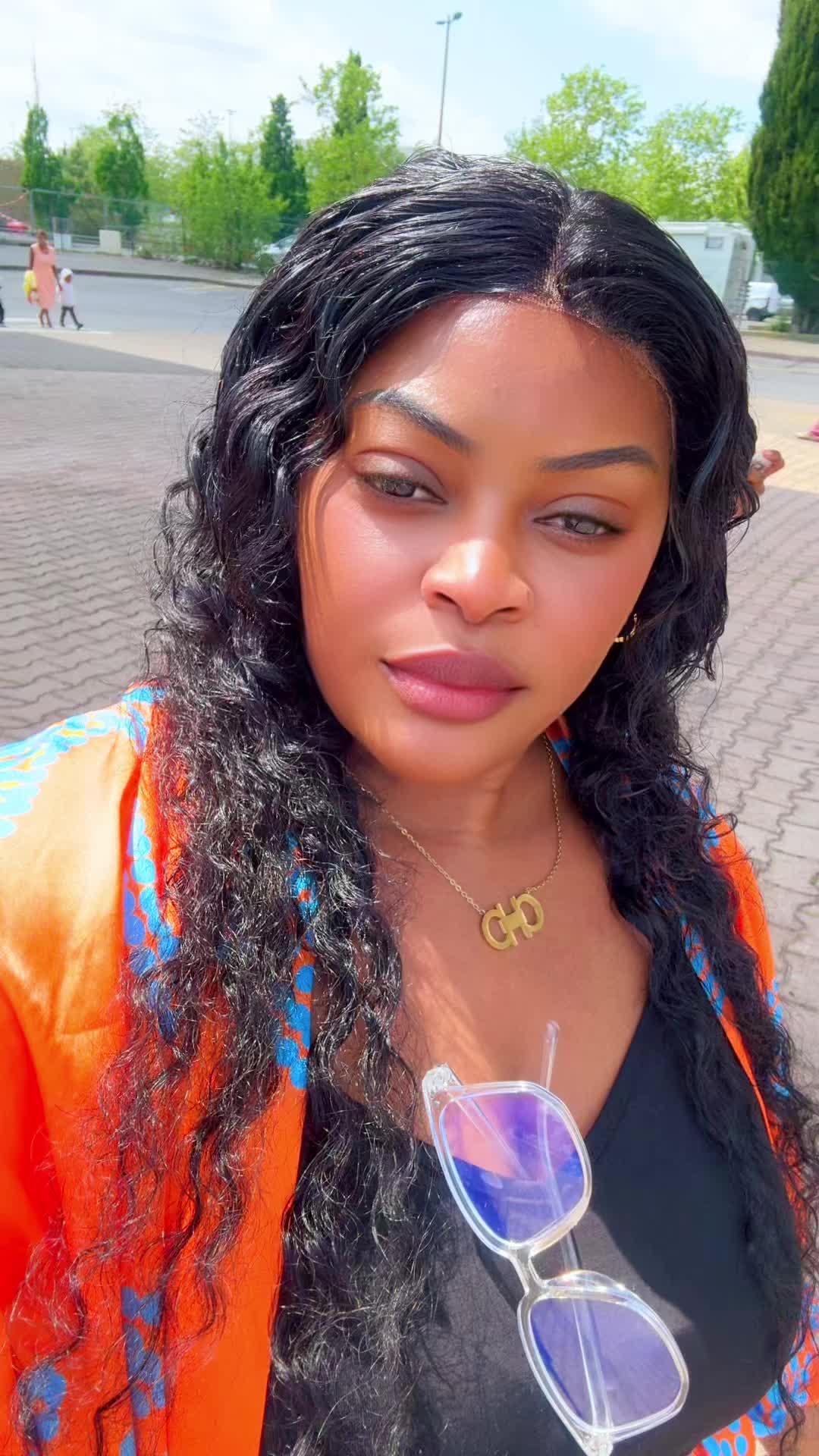 @Nzoyi🍯 🐝rainha👸🐝🍯