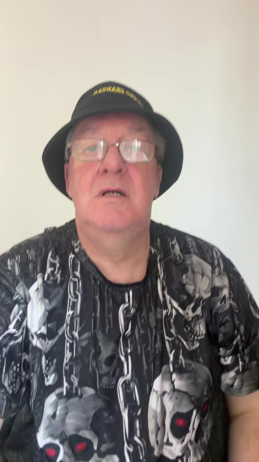 @TECHNO GRANDAD