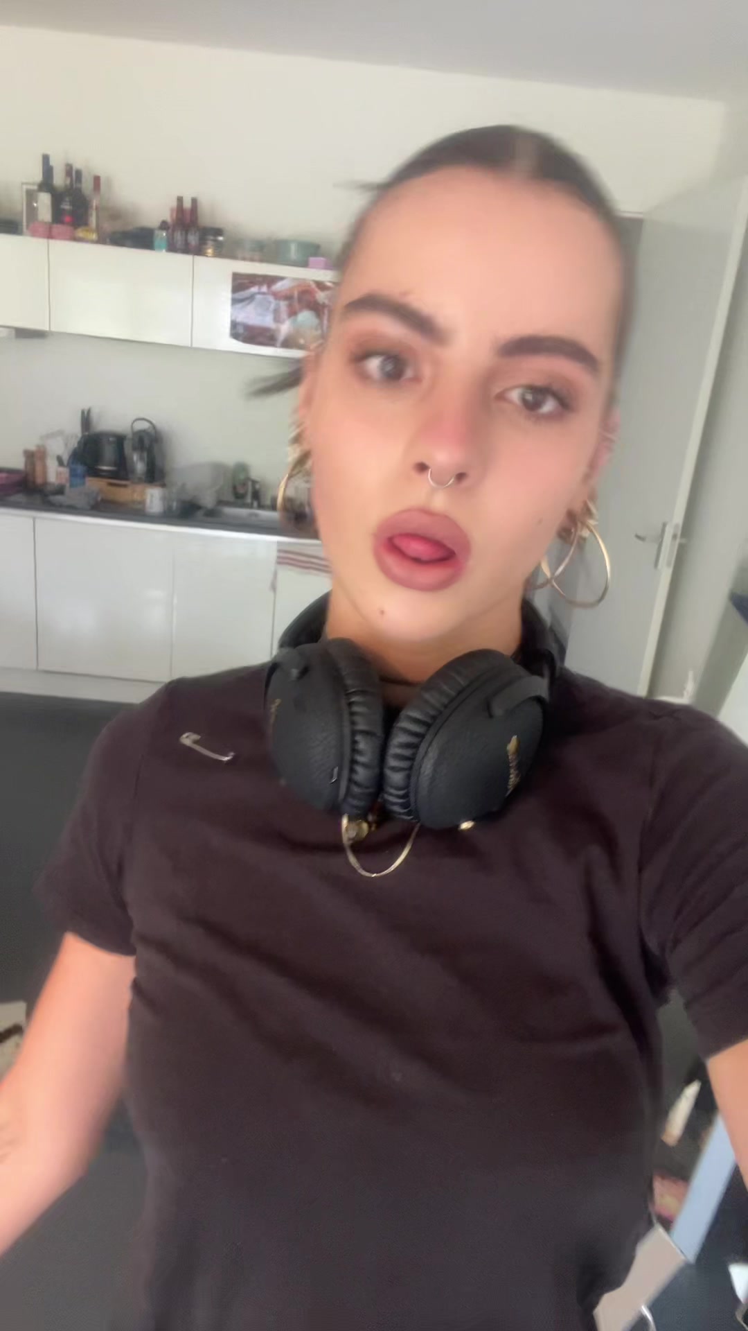 @Twerking_frog