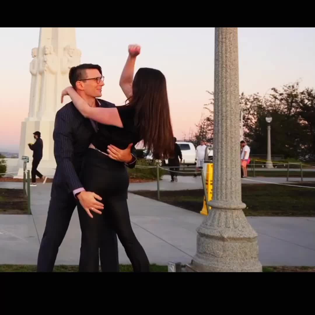 @AlexVibes