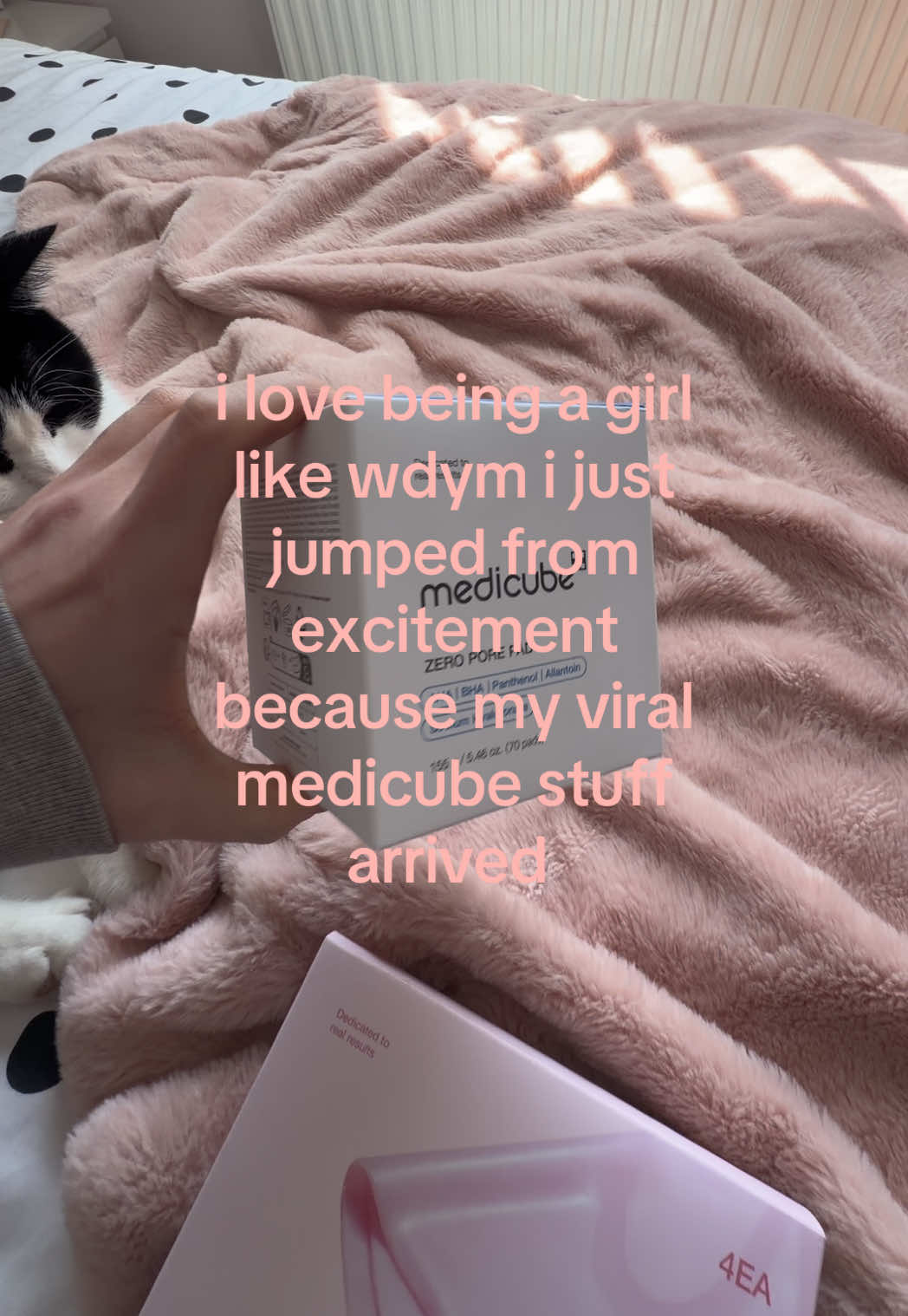 @elizabethpopovax