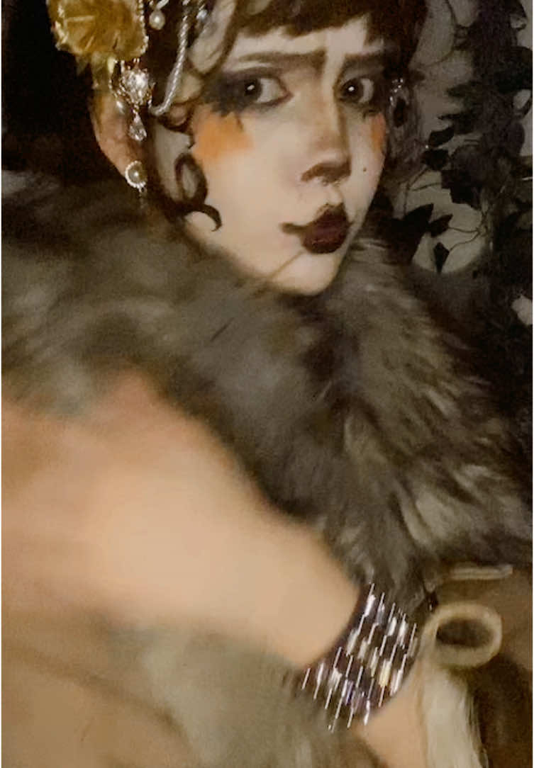 @🦝🥀𝕄𝕚𝕜𝕒🥀🦝