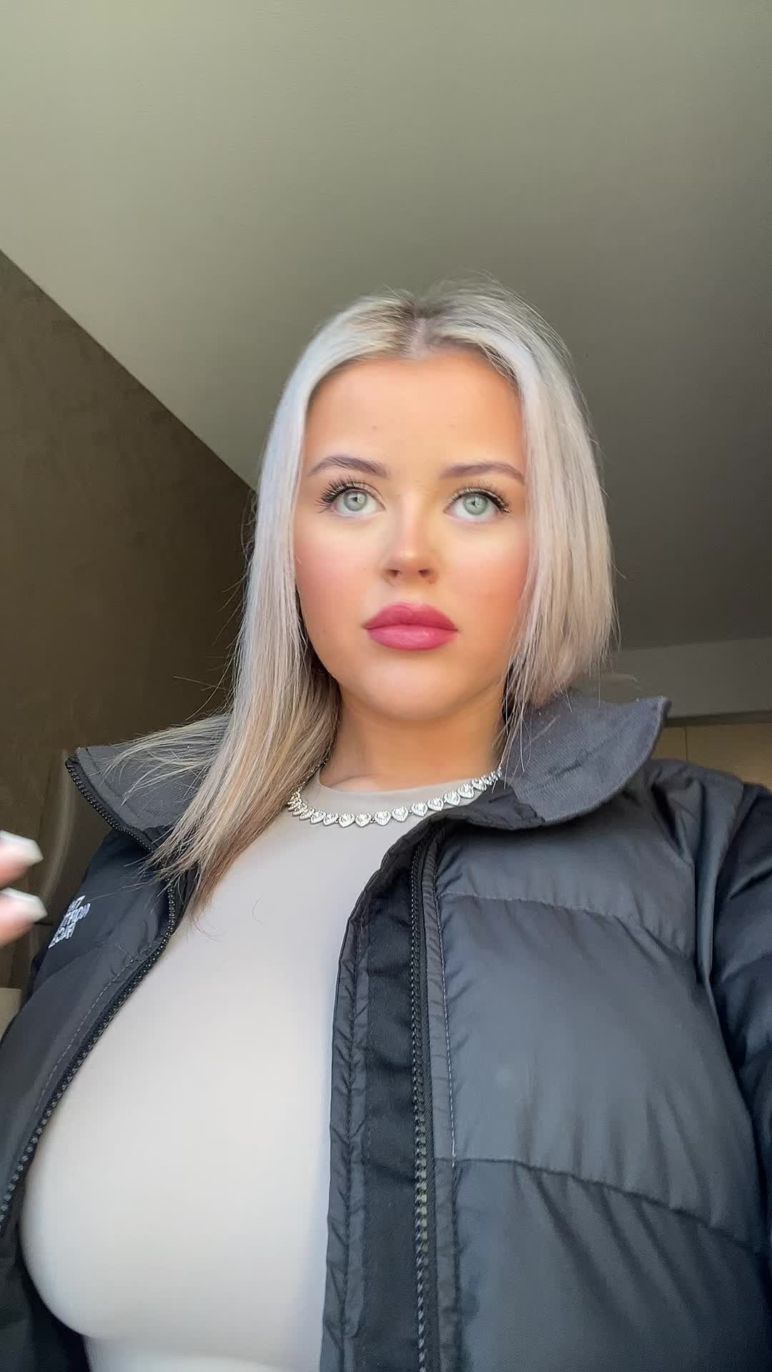 @Brookeyb
