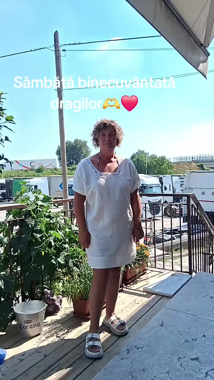 @M A R I N E L A