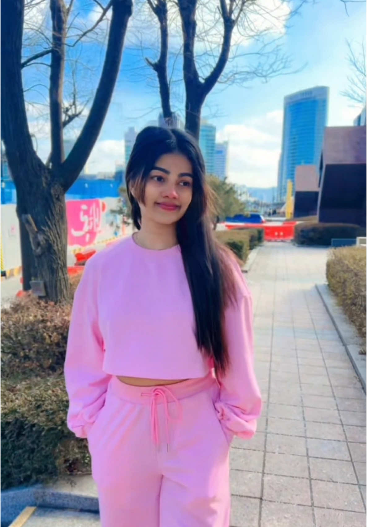 @S A C H I 🇱🇰🇰🇷