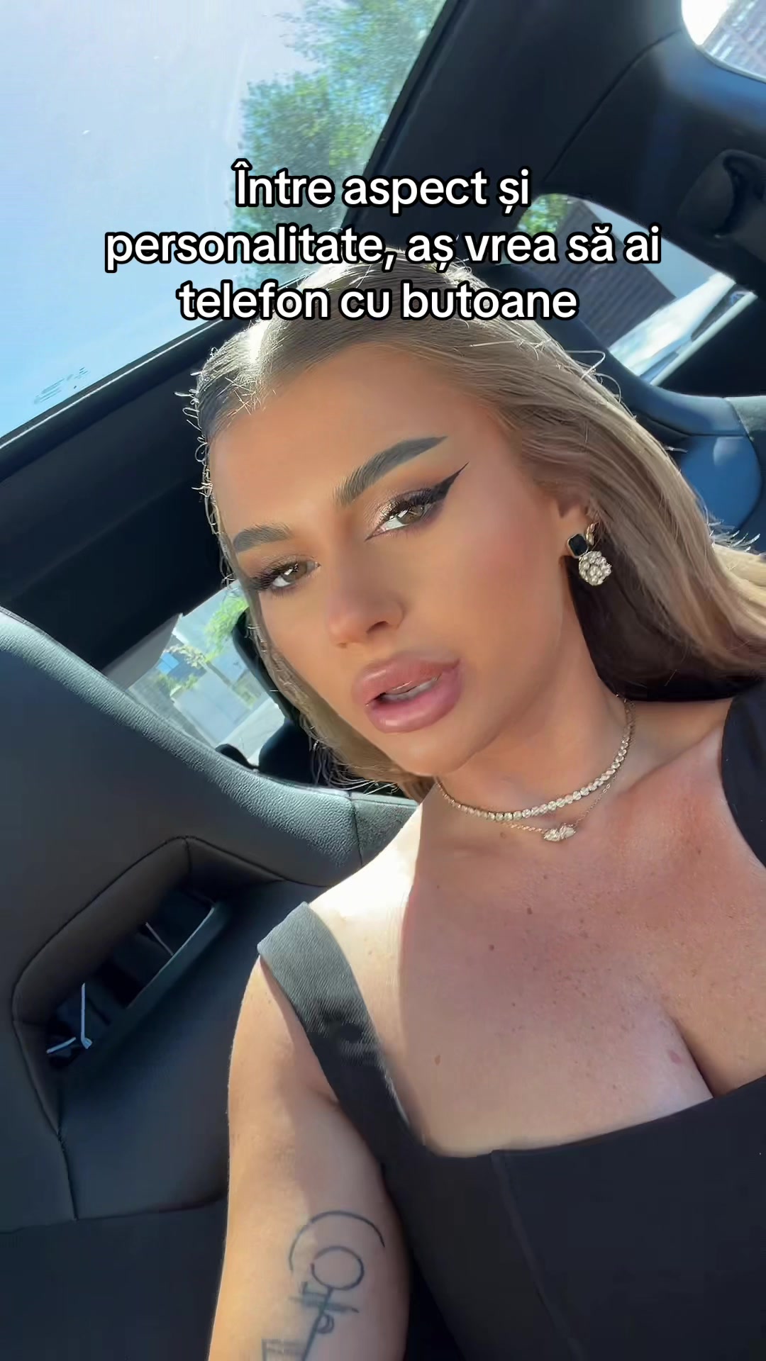 @Claudia Cn